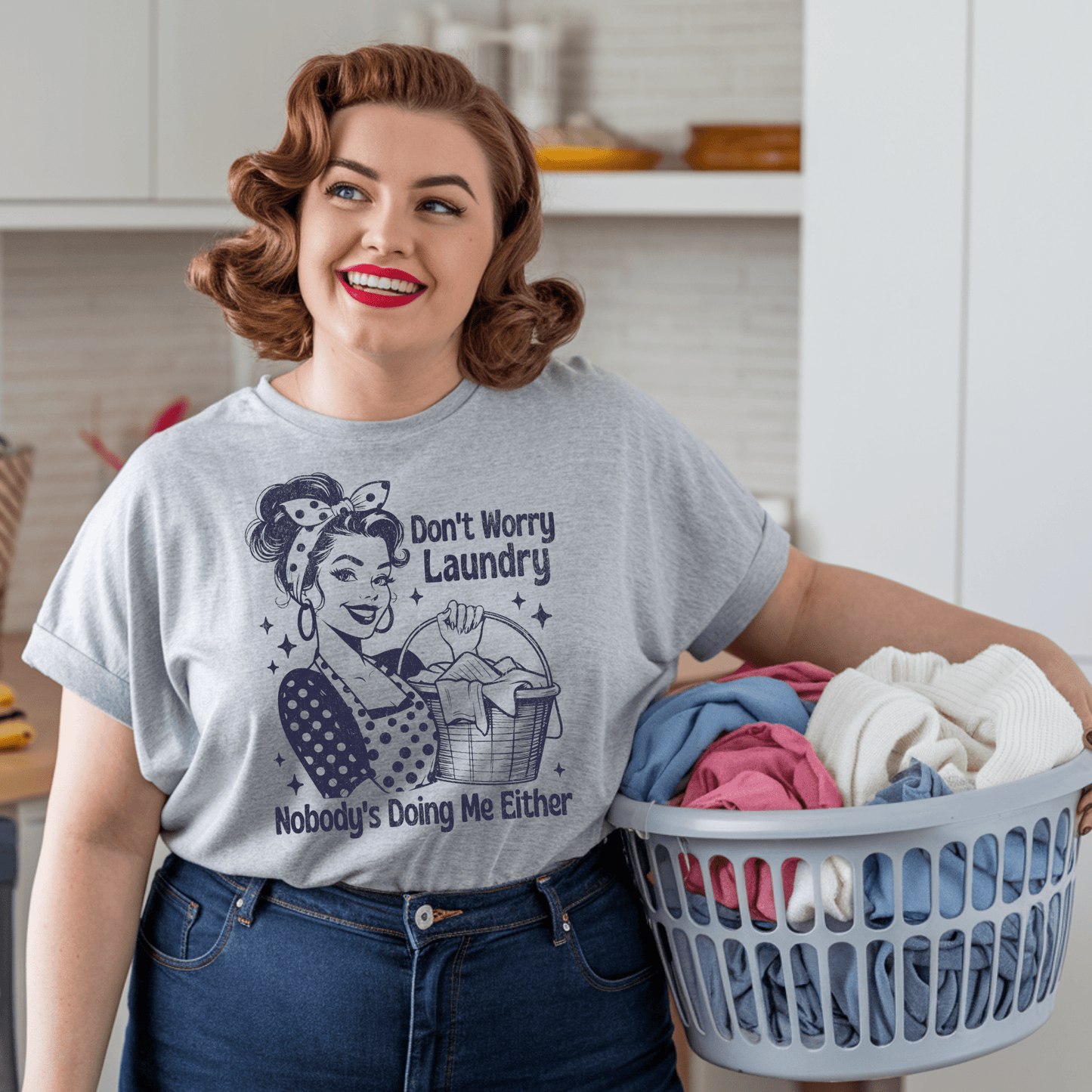 Don't Worry Laundry Nobody's Doing Me Either Unisex T-Shirt - Not Your Mama's Fave